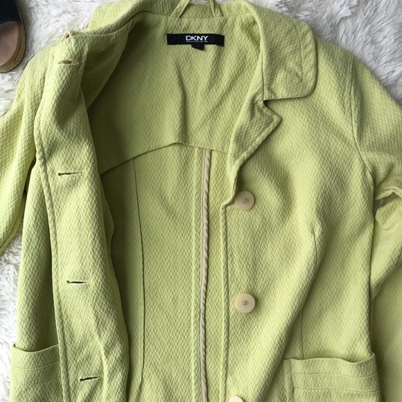 DKNY lightweight  pale green lightweight 3/4 length coat patch pockets - Picture 5 of 8